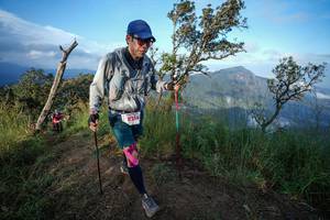 BIB: 8214
                            <button type="button" onclick="openModal(22441607)" class="btn btn-primary btn-sm float-right btn-popup" data-toggle="modal" data-target=".modal-high-quality">
                        <i class="fas fa-shopping-cart"></i> Add to Cart
                    </button>
                                            <button type="button" onclick="isThisMe(22441607, true)" class="btn btn-success btn-sm float-right btn-popup btn-isme hidden" data-toggle="tooltip" data-placement="bottom" title="นี่คือรูปของคุณใช่ไหม คลิกที่นี่เพื่อเอาเข้าอัลบั้ม">
                        <i class="fas fa-plus"></i> Add to album
                    </button>
                    <button type="button" onclick="isThisMe(22441607, false)" class="btn btn-warning btn-sm float-right btn-popup btn-isnotme hidden">
                        <i class="fas fa-ban"></i> Remove from album
                    </button>